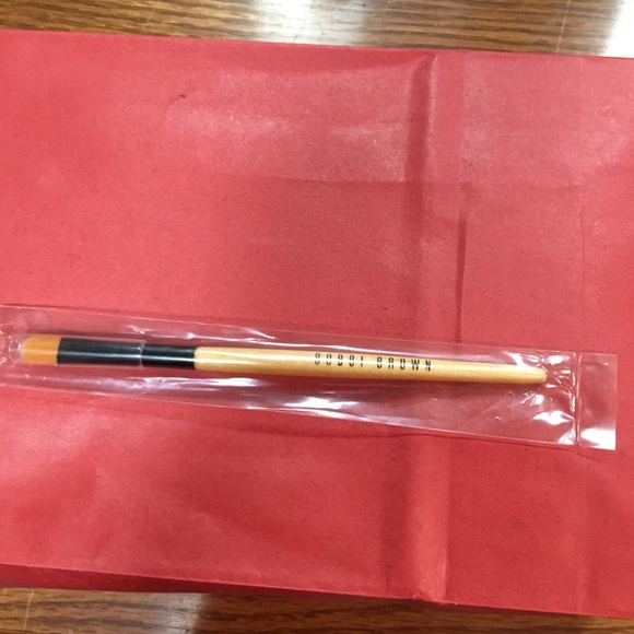 Bobbi Brown Eye Liner Brush - Picture 2 of 2
